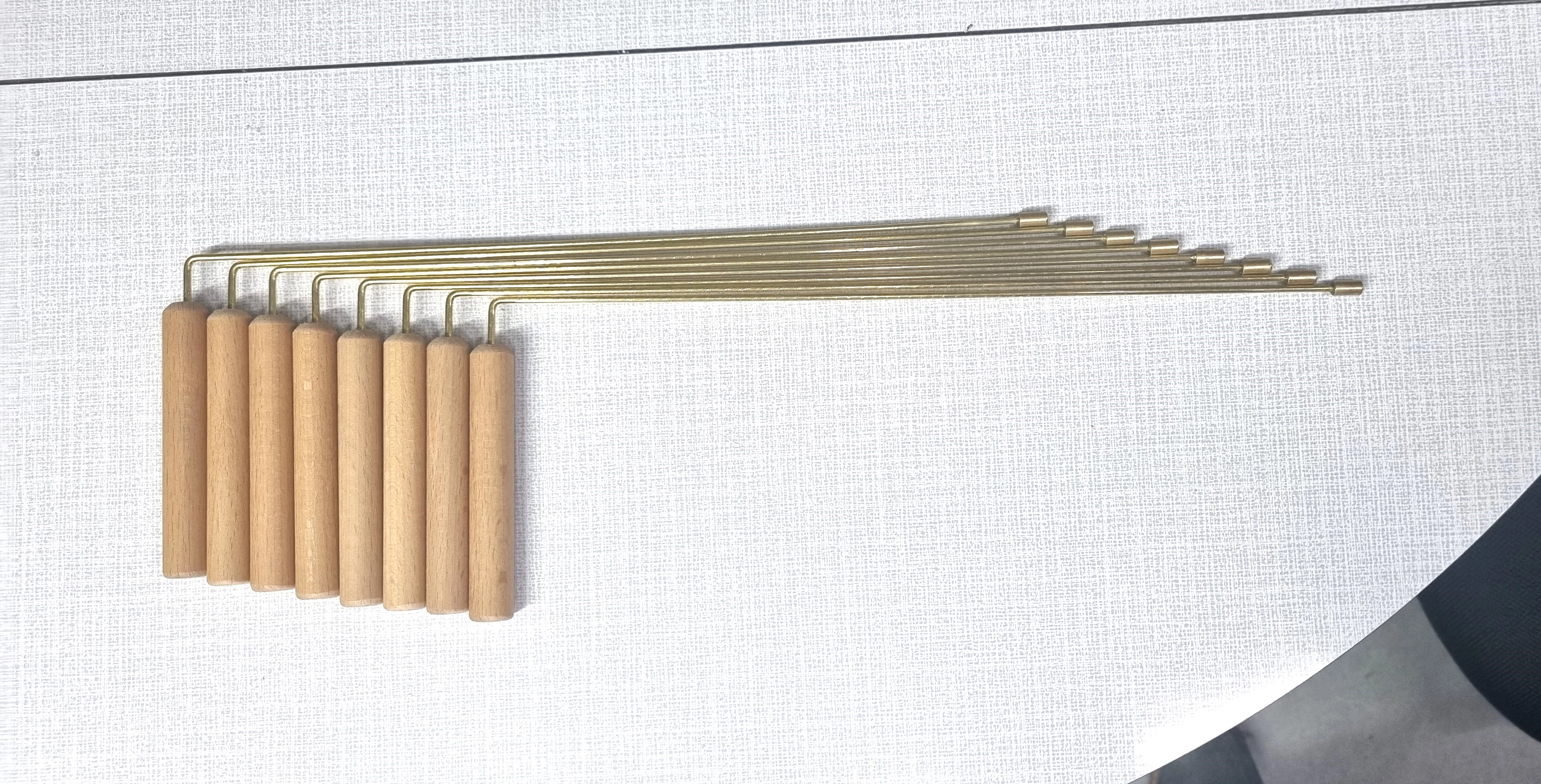 BİO ENERJİ ANTENİ bir çubuktan çok daha fazlası — yüksek sezgisel algıya sahip olan bu özel araç, enerji çalışmaları yapan herkes için vazgeçilmez bir yardımcıdır.